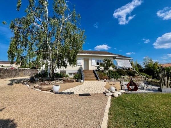 ✨ Maison familiale 6 pièces – 170 m² – Jardin arboré – Calme absolu