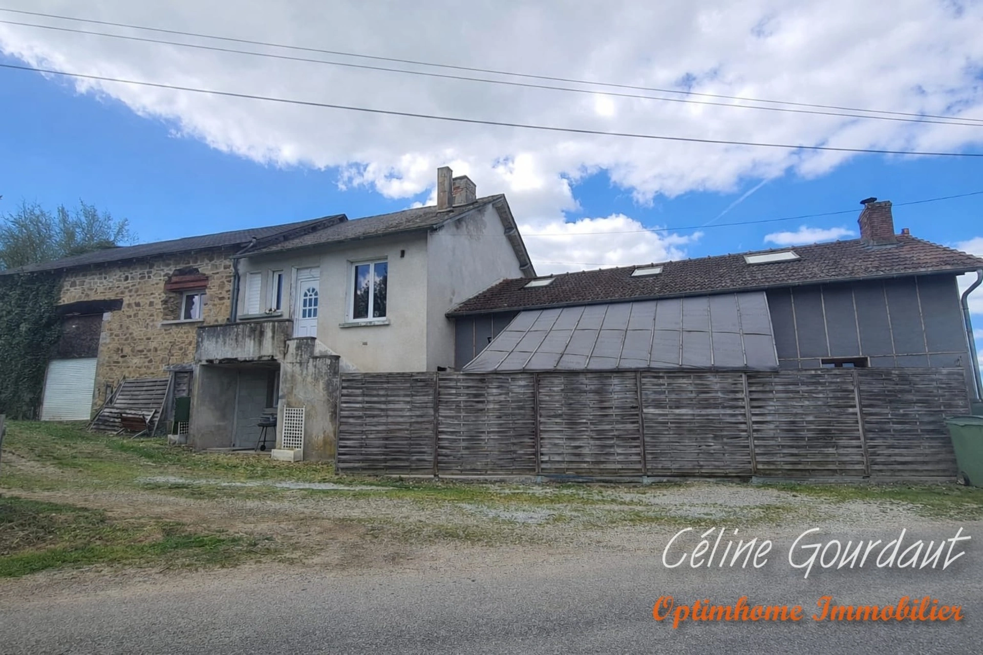 Maison 8 pièces 145 m² · à Masleon · 145 m² · 159 000 €