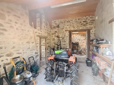 DOMPS – Magnifique propriété en pierre 7 pièces – 200 m² habitables – 113 m² de dépendances – 6 646 m² de terrain