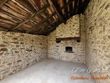 Maison 5 pces 95 m² avec dépendances et un terrain de 4492 m²