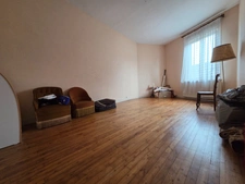 Maison familiale 6 pces, 187 m², au cœur de Châteauneuf-la-Forêt – 4 chambres et beaux volumes