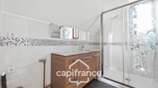 Vitry-sur-Seine-A vendre maison 5 pièces-jardin-terrasse-parcelle de 433m2-12mn à pied RER C et ligne 15-Parking