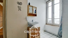Maisons-Alfort-A VENDRE 2 PIECES 28,17m2 AVEC COMBLES-Lumineux-Traversant-Proche transports, Commerces, marché