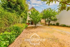 Vitry-sur-Seine-A vendre maison 5 pièces-jardin-terrasse-parcelle de 433m2-12mn à pied RER C et ligne 15-Parking