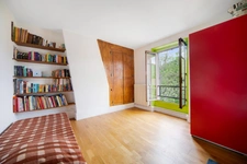A 3 mn à pied du métro Mairie de Montreuil (L9)-A vendre Charmante maison avec jardin, terrasse - 6 chambres - cave 
