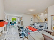 Le Plessis-Trévise-Maison 240 m2 au sol-Parcelle720m2-7 pièces-6 chambres-Luminosité-jardin-terrasse-garage-buanderie