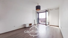 Quartier Chatrian/Centre-Gare-A vendre appartement 3 pièces-2chambres-balcon-parking en sous-sol-Lumineux-2mn RER