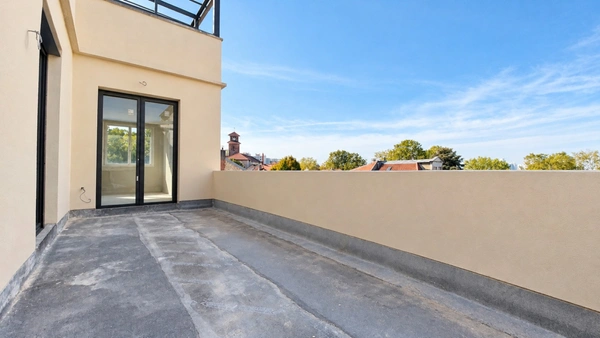 75019- Quartier Mouzaïa- métros L7bis et L11- A vendre appartement 4 p-72,70 m2 - 3 chambres- terrasse-Excellent état 
