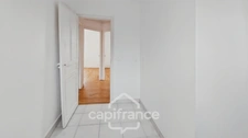 Bas de Montreuil-Appartement 3p+combles-4ème et dernier étage-traversant-8mn à pied RER A Vincennes-métro L1 et L9 
