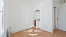 A vendre Montreuil-Studio 9,70 m2-2ème et dernier étage-5 mn à pied métro L9 Croix de Chavaux-12 mn RERA Vincennes