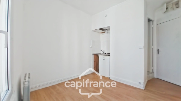A vendre Montreuil-Studio 9,70 m2-2ème et dernier étage-5 mn à pied métro L9 Croix de Chavaux-12 mn RERA Vincennes