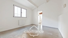 Bas de Montreuil-Limite Vincennes-8 mn RER A et L1 et L9-A vendre appartement loft esprit maison-Entièrement rénové