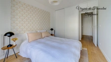 75010-A vendre appartement 4p-89m2-Traversant-Vue Panoramique sur le canal Saint-Martin-Ascenseur-Cave-Parking