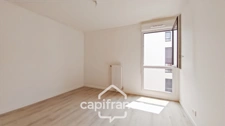 Romainville- A 9mn à pied du métro L5- A vendre appartement 4 p-balcon-parking-Exposition sud-Immeuble de 2024