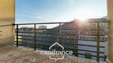 Bagnolet-Limite Montreuil-A vendre duplex -2 pièces-2 balcons-Lumineux-Travaux à prévoir- 3ème et dernier étage
