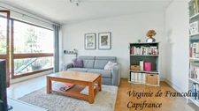 Montreuil-A vendre appartement 2 P-Balcon filant-4ème étage-Ascenseur-5mn métro Mairie de Montreuil-Lumineux-Calme