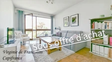 Montreuil-A vendre appartement 2 P-Balcon filant-4ème étage-Ascenseur-5mn métro Mairie de Montreuil-Lumineux-Calme