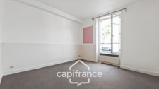 Quartier Mairie - A 3 mn à pied métro Mairie de Montreuil (L9)-A vendre Appartement T1-Traversant -Bien agencé- Calme
