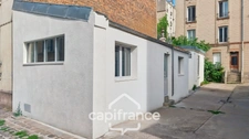Bas de Montreuil-Limite Vincennes-8 mn RER A et L1 et L9-A vendre appartement loft esprit maison-Entièrement rénové