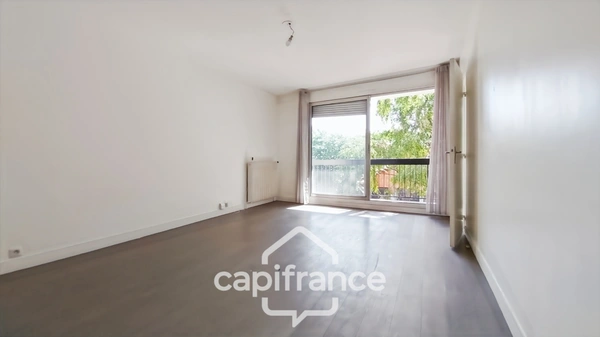A 10 mn Centre-Ville-Proche bords de Marne- A vendre appartement 4 pièces-2 chambres-traversant- Sans vis à vis