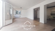 Champigny-sur-Marne-A vendre maison individuelle 4p -3 chambres-Jardin-Garage-Parcelle 328m2-Calme-Luminosité