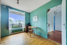 A 3 mn à pied du métro Mairie de Montreuil (L9)-A vendre Charmante maison avec jardin, terrasse - 6 chambres - cave 