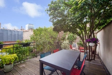 A 3 mn à pied du métro Mairie de Montreuil (L9)-A vendre Charmante maison avec jardin, terrasse - 6 chambres - cave 