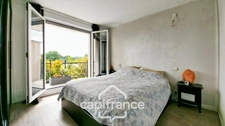 Chennevières-sur-Marne-A vendre appartement 3 pièces traversant-2 chambres- 2 balcons-2ème étage-ascenseur-Parking