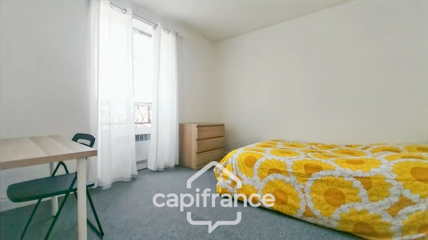 Quartier Mairie - A 3 mn à pied métro Mairie de Montreuil (L9)-A vendre Appartement T1-Traversant -Bien agencé- Calme