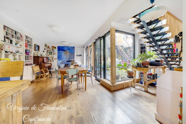 Montreuil-A vendre maison 130m2-terrasse-4 chambres-bureau indépendant-10mn à pied métro L9 et Mairie de Montreuil