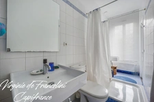 Ivry-sur-Seine - For sale: 7-room house - 4 bedrooms - veranda, garden, garage, cellar - 3-minute walk to metro line 7 - quiet location