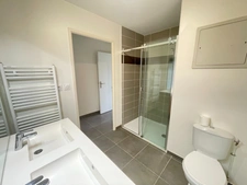 Appartement à vendre 3 pièces  ()