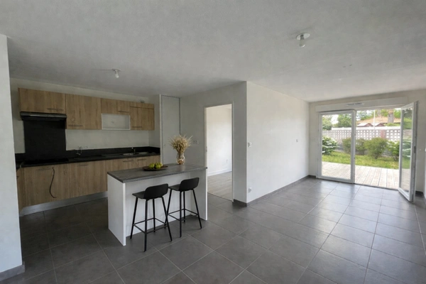 Appartement à vendre 3 pièces  ()
