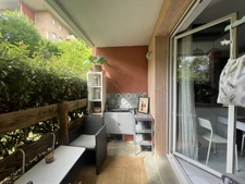 Résidence sécurisée, piscine, terrasse privative : un T2 rare à saisir à Auch