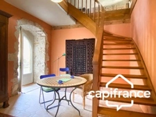 GRANDE MAISON FAMILIALE  10 pièces 256 m² habitables sur 2 niveaux avec GITE terrain 14500 m²
