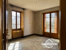 Maison à vendre 7 pièces LES ECHELLES (73)