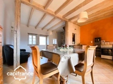 GRANDE MAISON FAMILIALE  10 pièces 256 m² habitables sur 2 niveaux avec GITE terrain 14500 m²