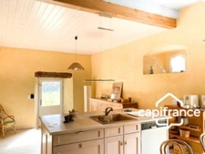GRANDE MAISON FAMILIALE  10 pièces 256 m² habitables sur 2 niveaux avec GITE terrain 14500 m²