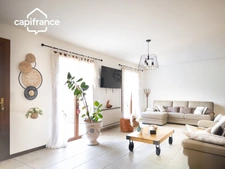Maison à vendre 8 pièces LE BOUCHAGE (38)