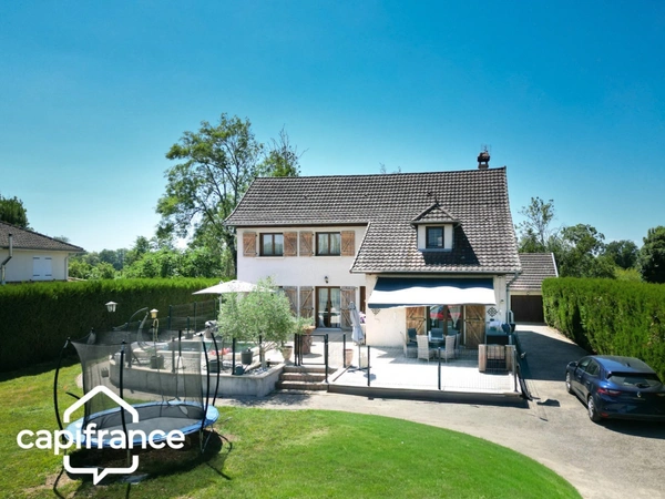 Maison à vendre 8 pièces LE BOUCHAGE (38)