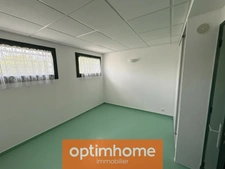 Local professionnel à louer - Cabinet partagé avec ostéo, près de Brive