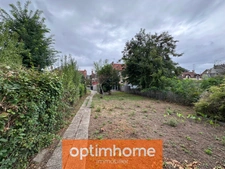 Immeuble 3 niveaux, 210 m² utiles, vitrine et jardin de 397 m²