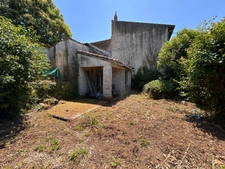 Maison de ville lumineuse de 130m² avec jardin clos, plein sud, sans vis-à-vis et un parking privatif