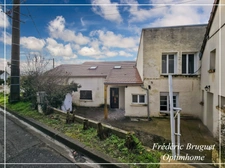 Investissement Locatif: immeuble mixte Commerces/Habitation à Clairoix