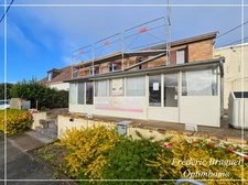 Investissement Locatif: immeuble mixte Commerces/Habitation à Clairoix