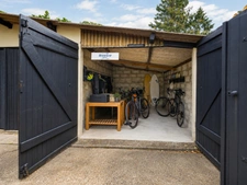 Maison de charme rénovée, sous sol aménagé, grand garage 