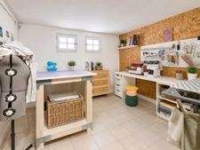 Maison de charme rénovée, sous sol aménagé, grand garage 