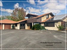 Architect-designed house with 4 bedrooms, heated pool, and jacuzzi in the Dax - Orthez area