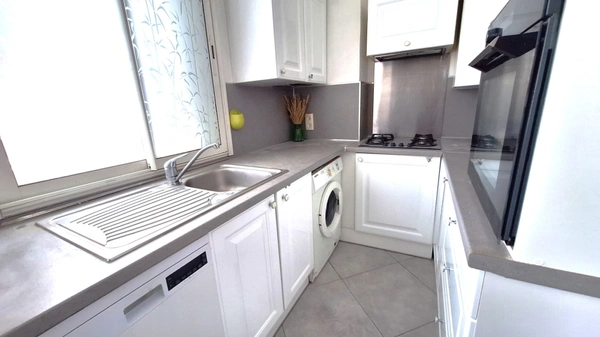 Appartement 3 pièces MARSEILLE 4EME ARRONDISSEMENT (13)