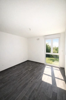 Superbe T3 rez-de-jardin-extérieur 76 m² - Saint-Louis 